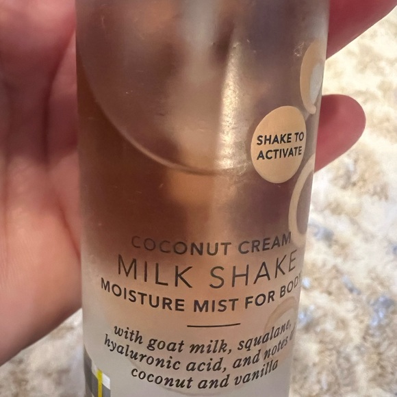 Phlur Amber Haze Body mist and 2 additional mist - Picture 7 of 9